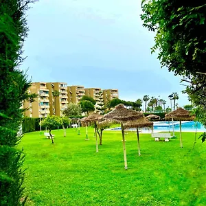 Malagatravelbook En Centro Historico Y Parking Apartamento La Cala Del Moral